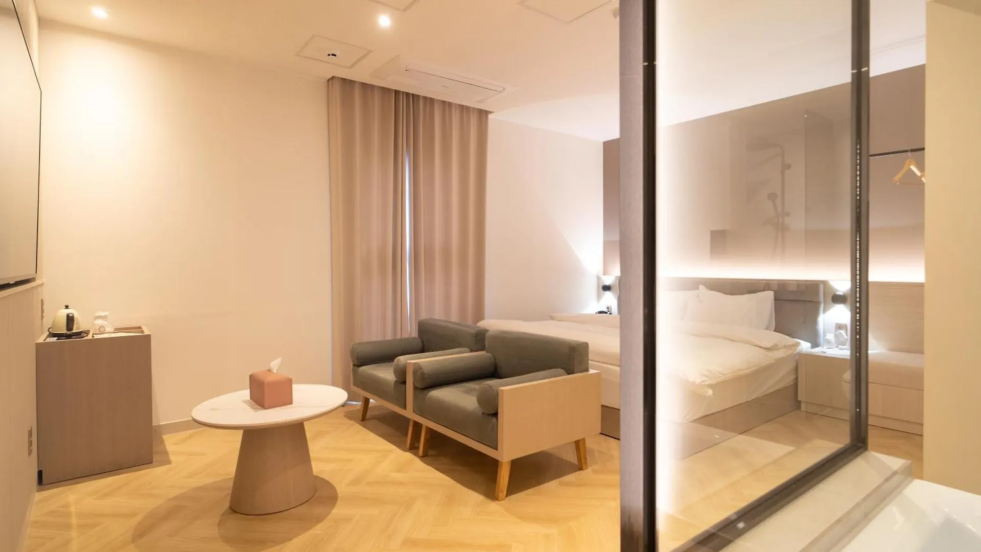 Goyang Hotel Yuji 3*,  South Korea
